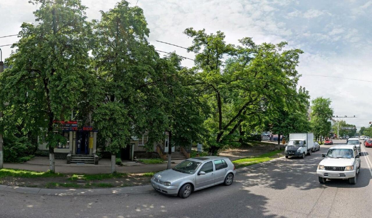 Апартаменты 11-Й Микрорайон, 4 Almaty Esterno foto